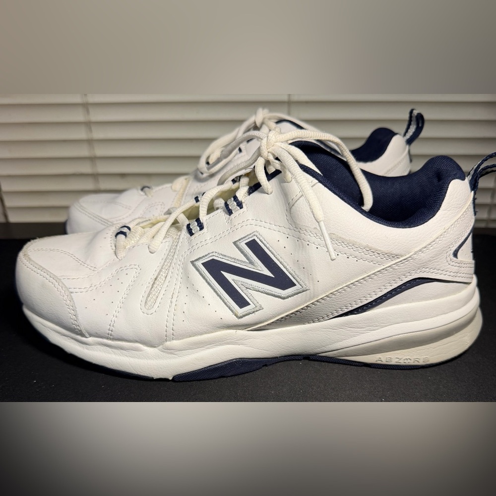 New Balance Mens 608 V5 MX608WN5 White Casual Shoes Sneakers Size 10 D